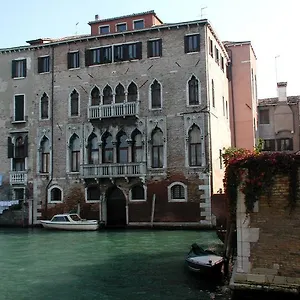 At A Palazzo 3*, Venice Italy