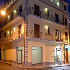 https://le-giare-riposto.sicilyhotelsitaly.net